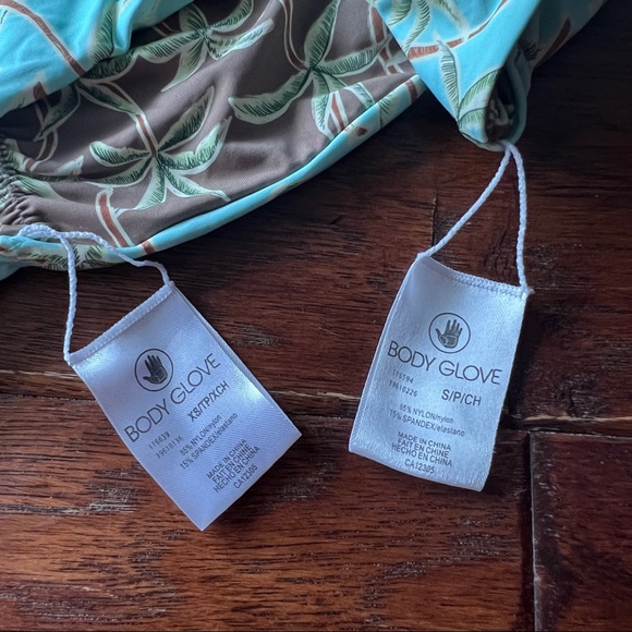 Body Glove Reversible Bikini Set - Picture 2 of 4